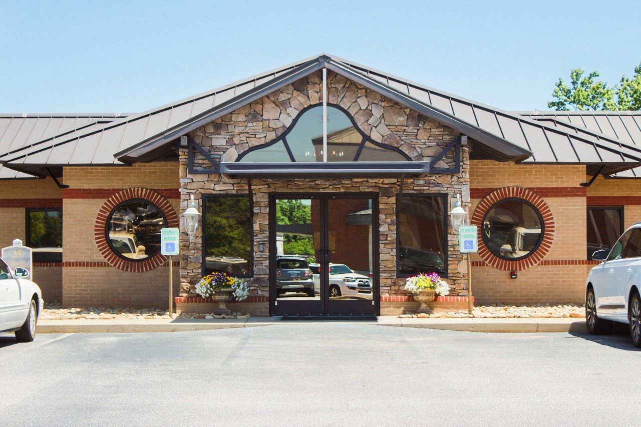 Hair Salon Greenville, SC Artistic Cutters