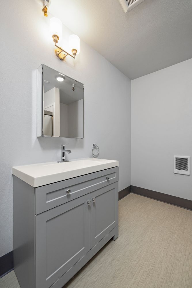 bathroom photo