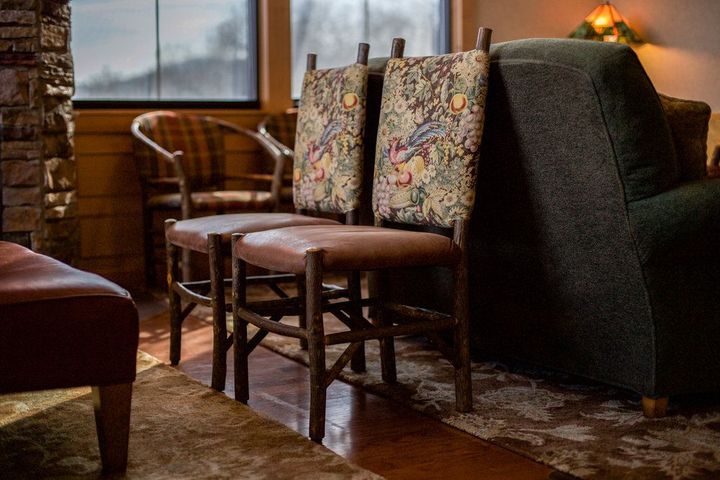 Comfortable Chair | Asheville, NC | Grace OB/GYN Physicians