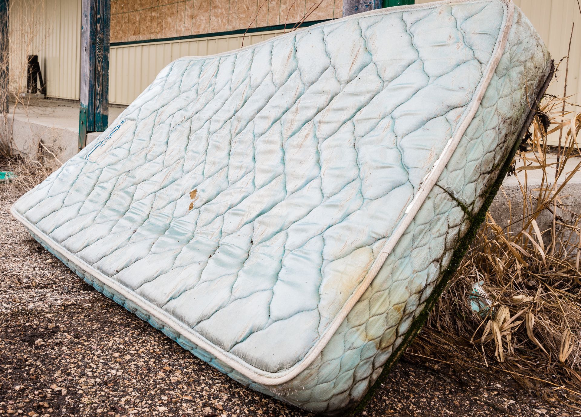 Mattress Disposal & Recycling in Santa Barbara, CA