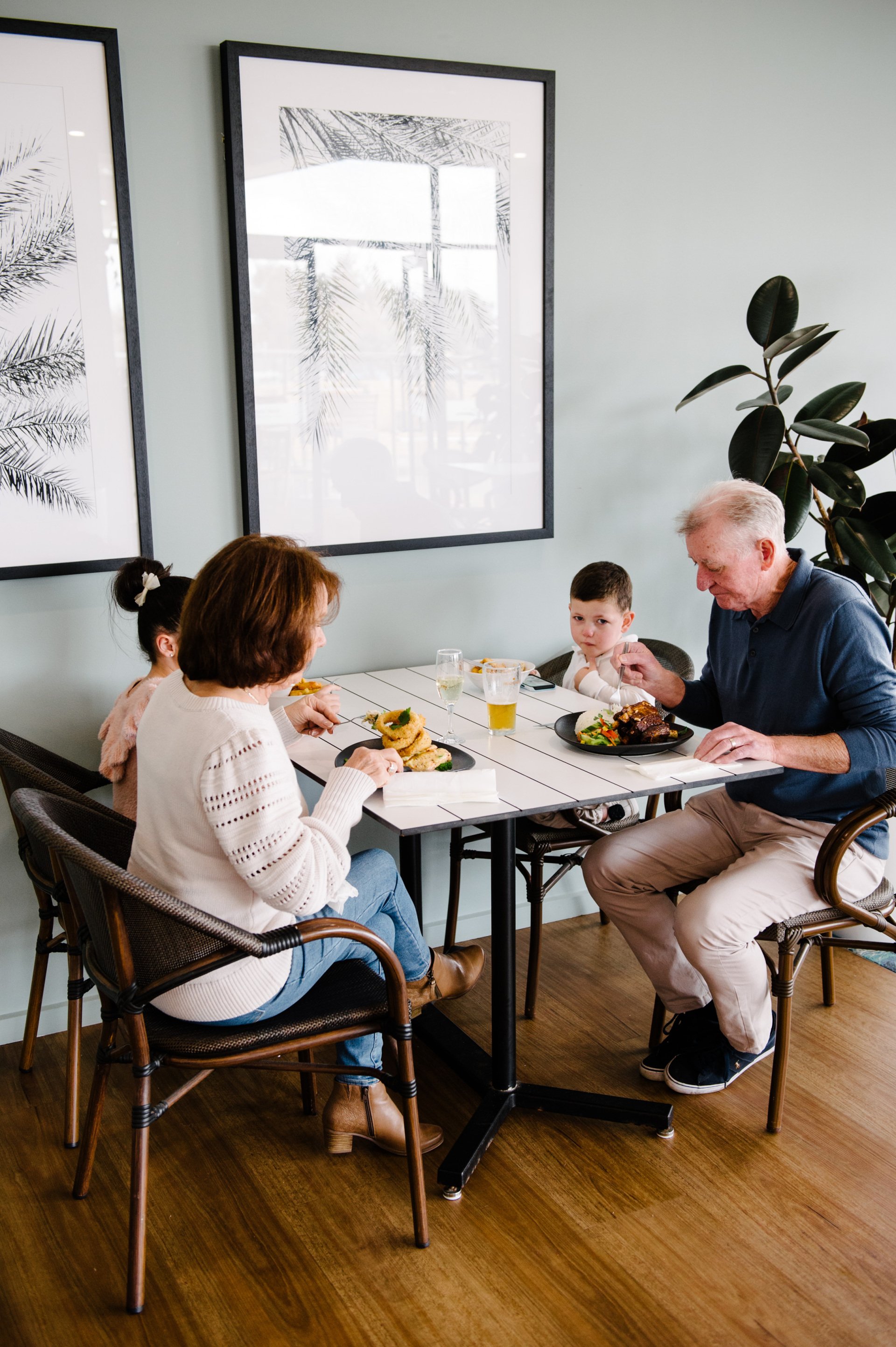 Dining Towradgi Park Bowls & Recreation Club