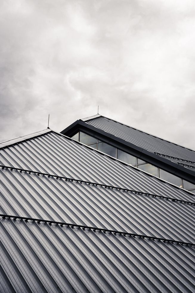 Picture of a brand new colourbond roof replacement