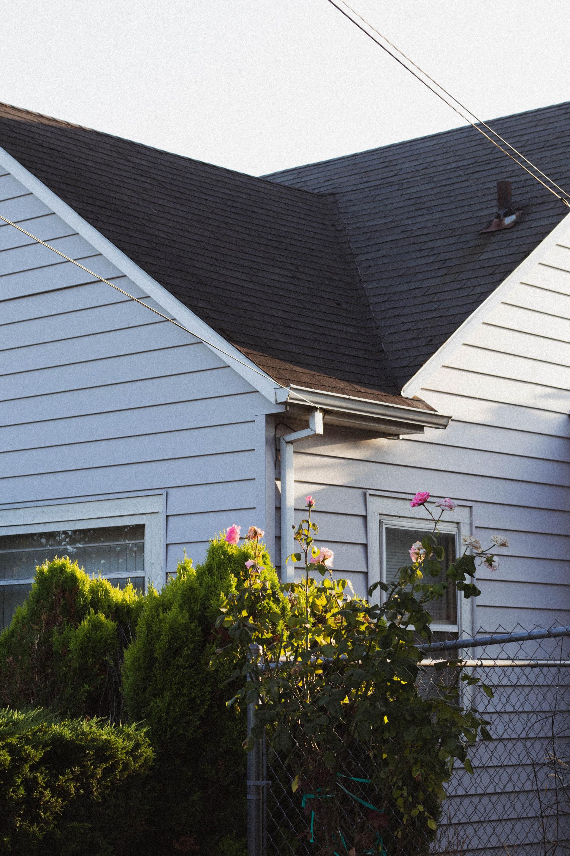 Picture to show the result of a tile roof restoration once complete in Launceston 