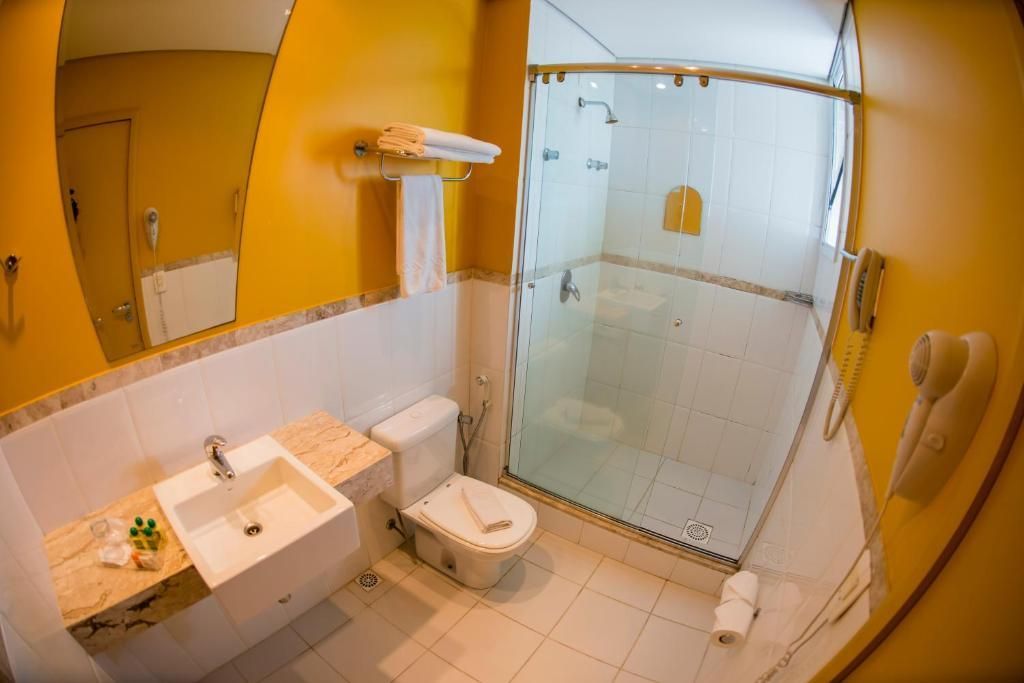 Favorita Golden Hotel & Eventos
