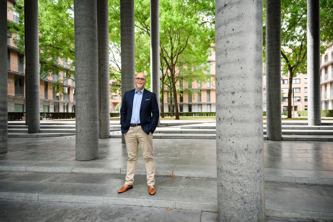Picture head shot of researcher Jol Stoffers