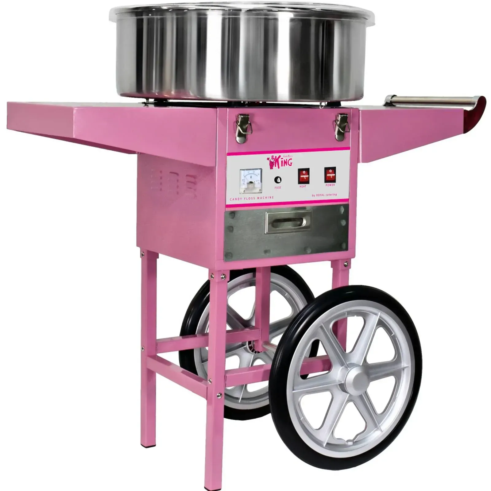 Roze suikerspinmachine met metalen kom en groot wiel, geïsoleerd op een witte achtergrond.