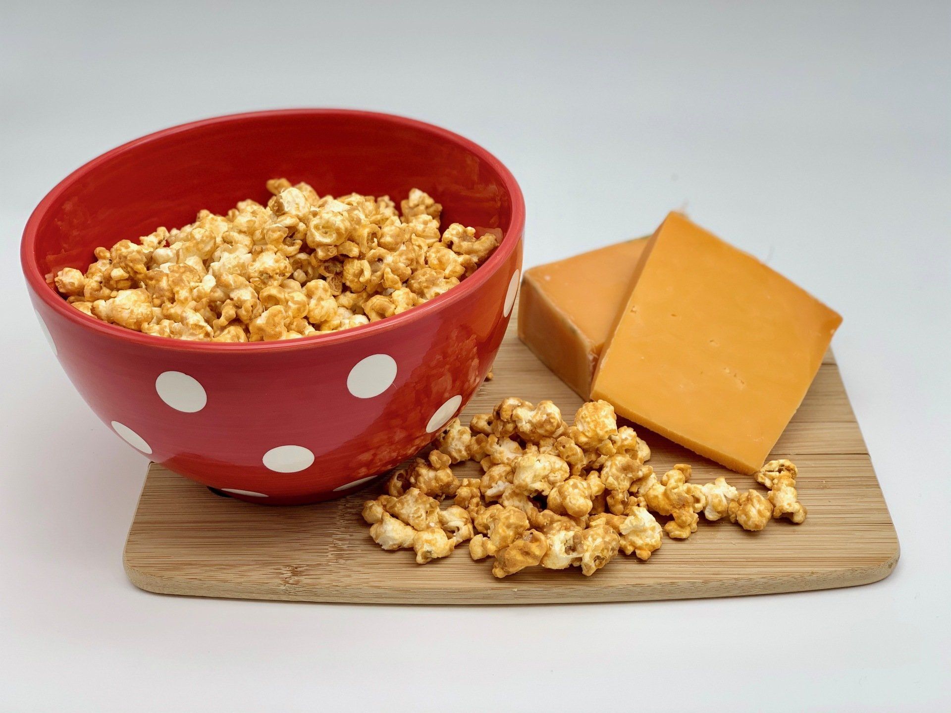 Cayenne Cashew Toffee Popcorn