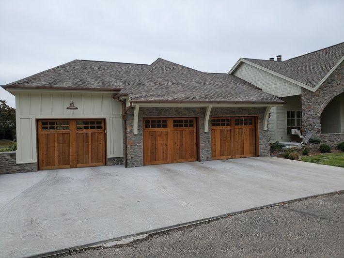 Dream Home Modern - Grove, OK - Green Country Garage Door Inc. Dream Home Modern - Grove, OK - Green Country Garage Door Inc.