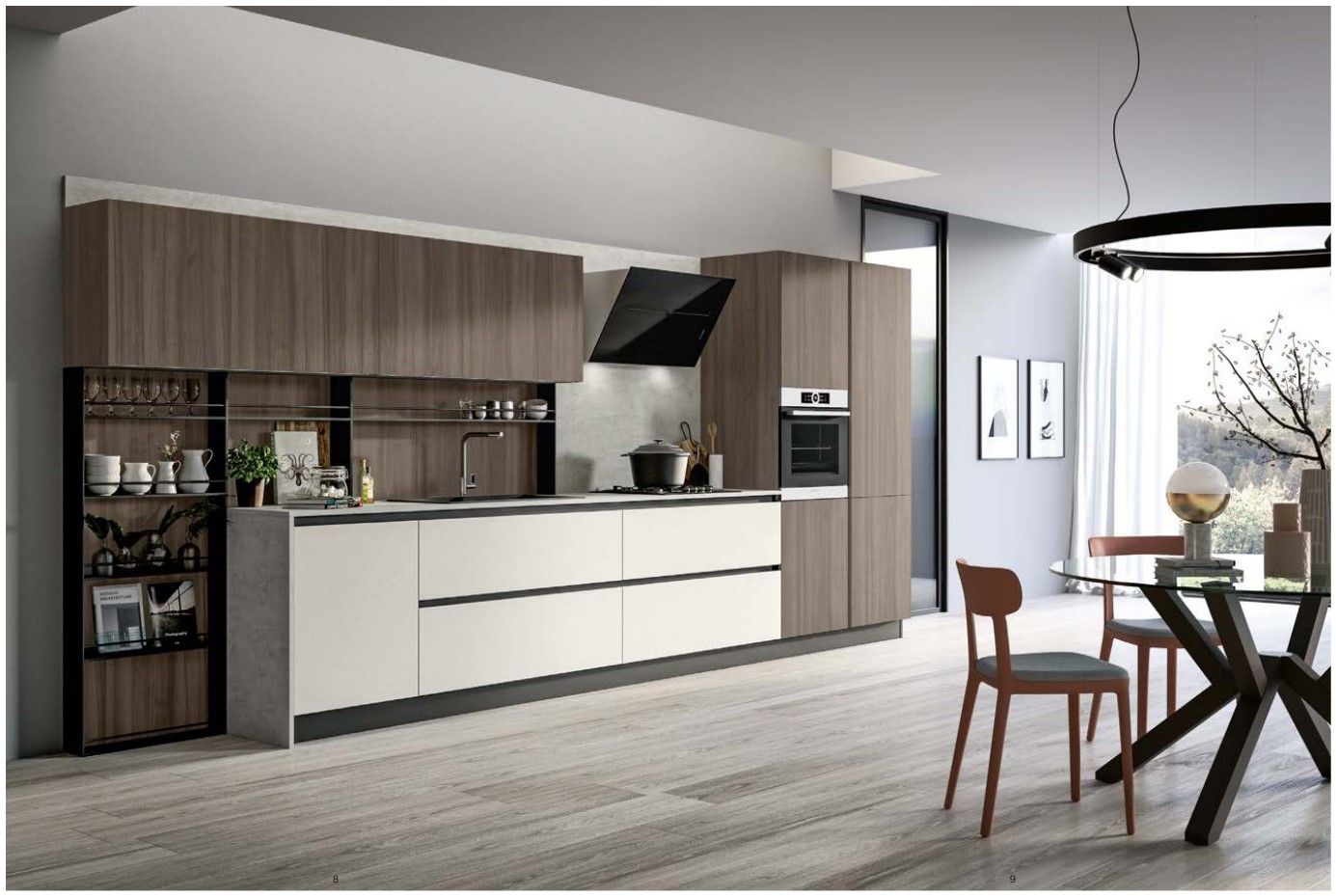 Una cucina con tavolo e sedie.