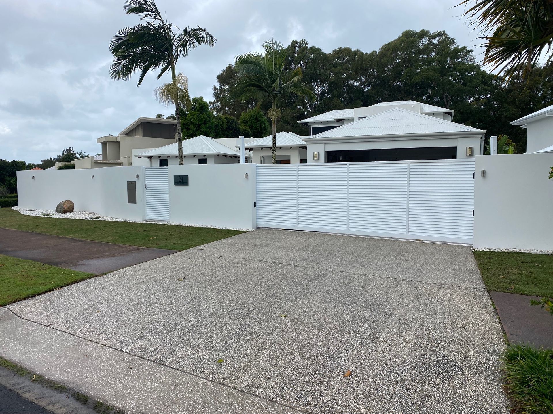 Example of a Front Fence (Block Wall) with a Sliding Gate