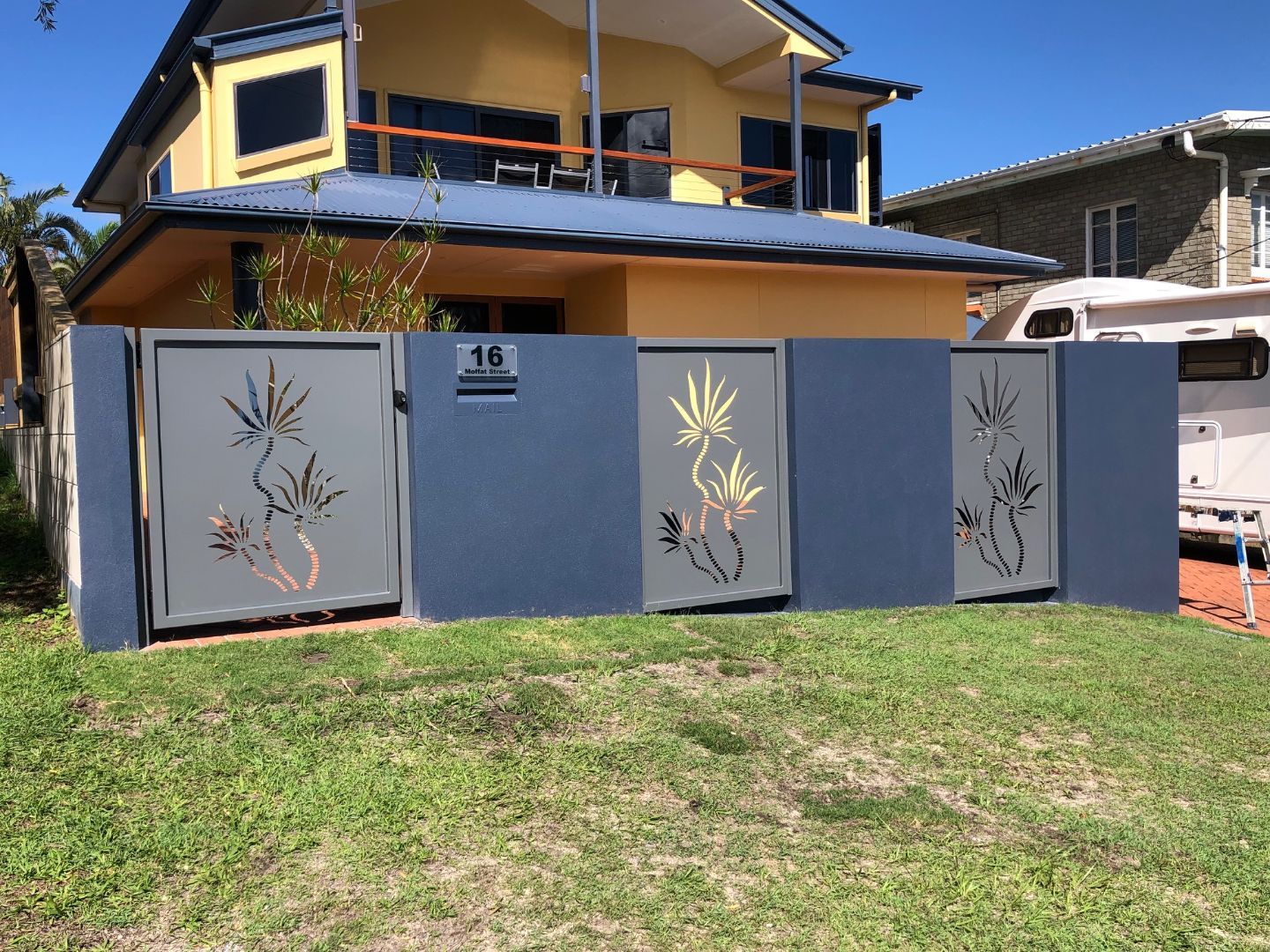 Block Wall with Designer Features