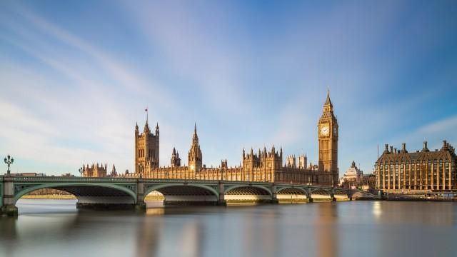 Big Ben and the houses of parliament 