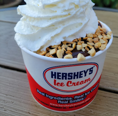 Ice Cream Shop in Panama City, FL | Hershey's Beach Ice Cream Shop