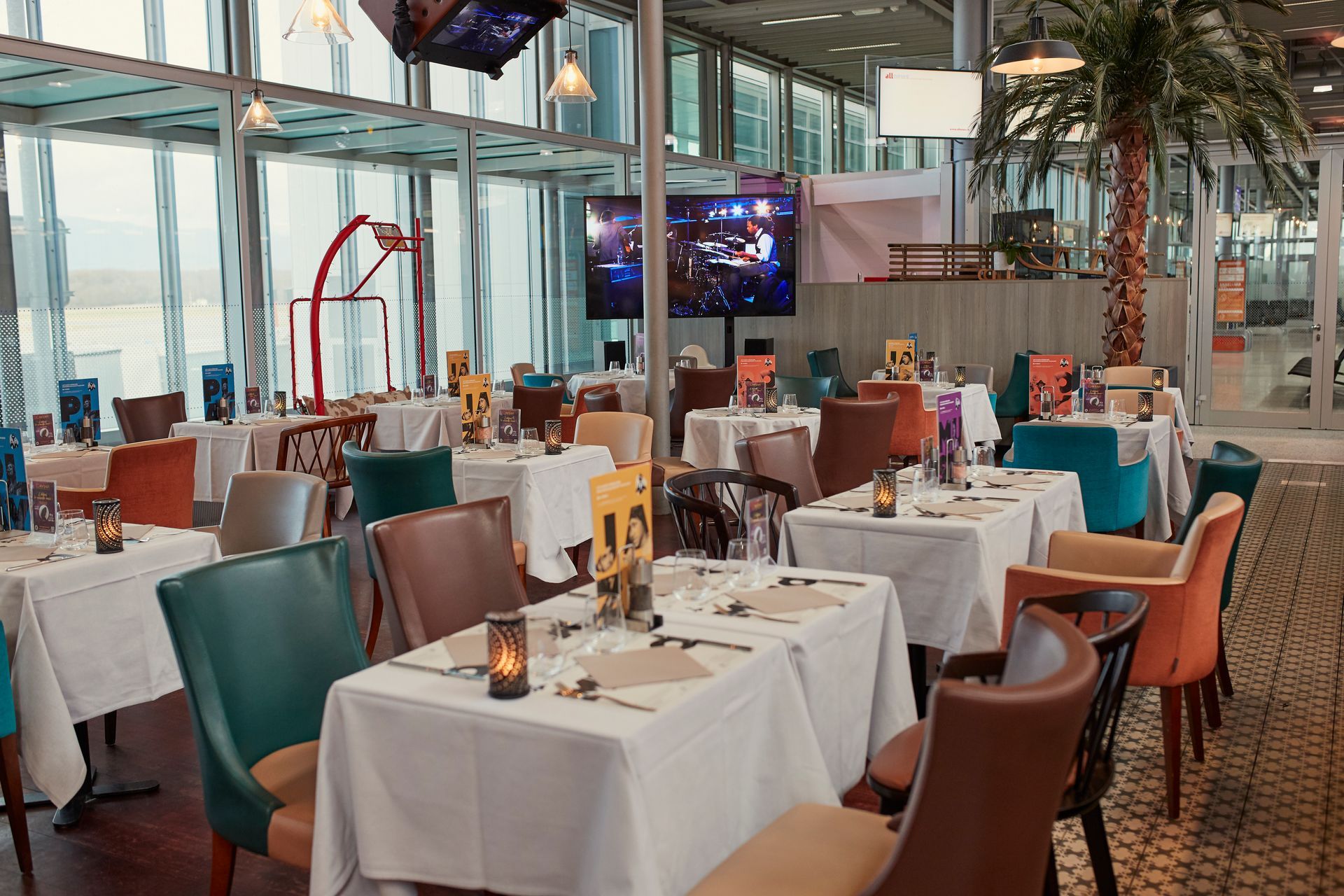 Montreux Jazz Café Genève Aéroport départs