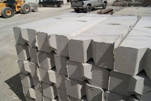 Wall block caps