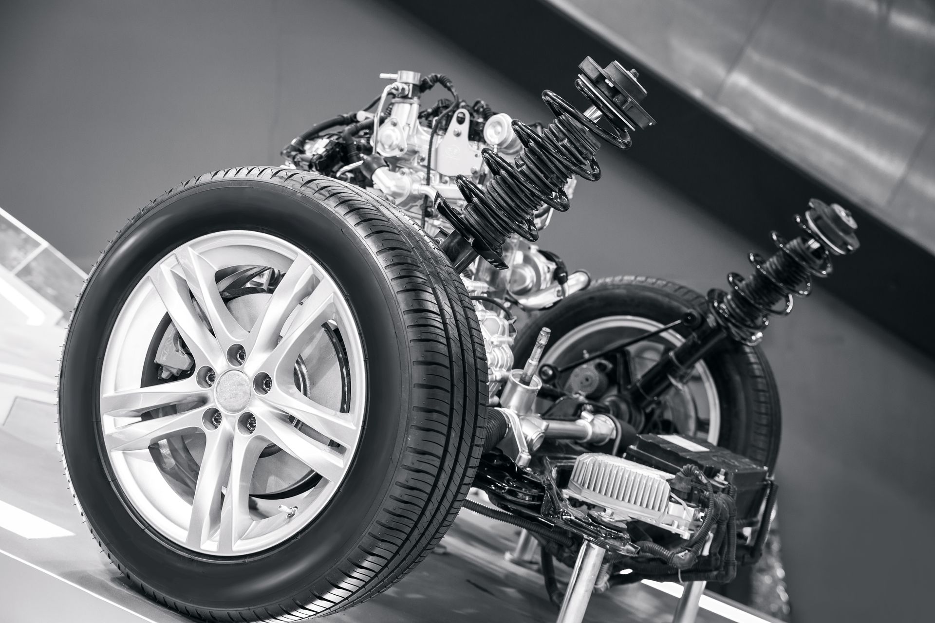 5 Suspension Noises Drivers Should Take Seriously | Bells Fork Truck and Auto Service