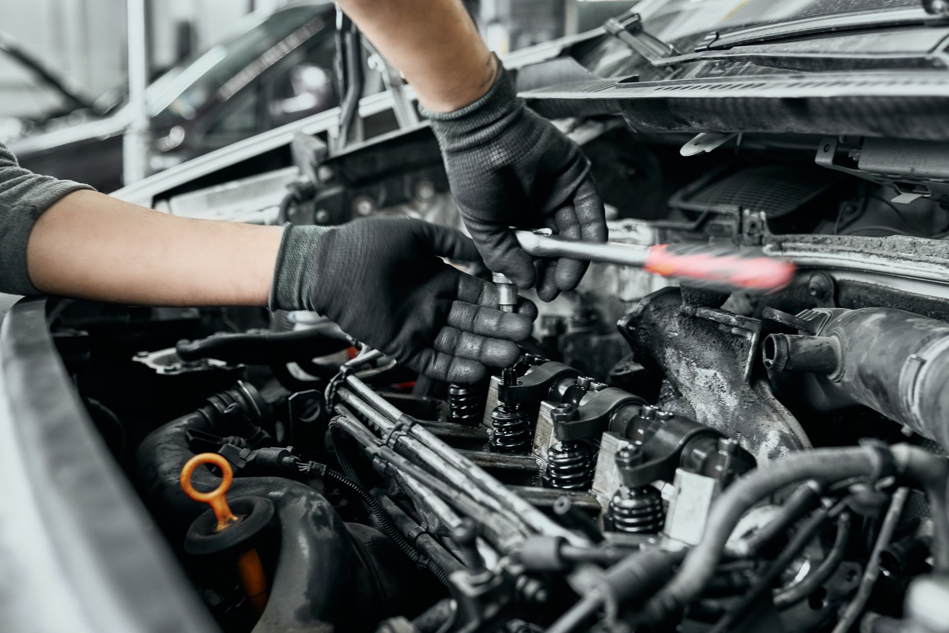 What Happens When a Glow Plug Seized Inside a Diesel Engine and Refuses To Unscrew? | Bells Fork