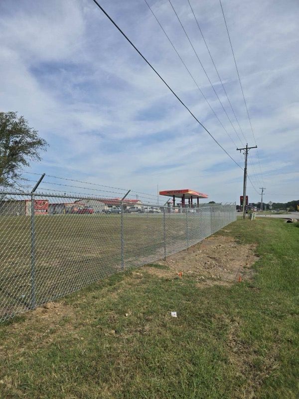 chain link fence near gas station | Springfield MO