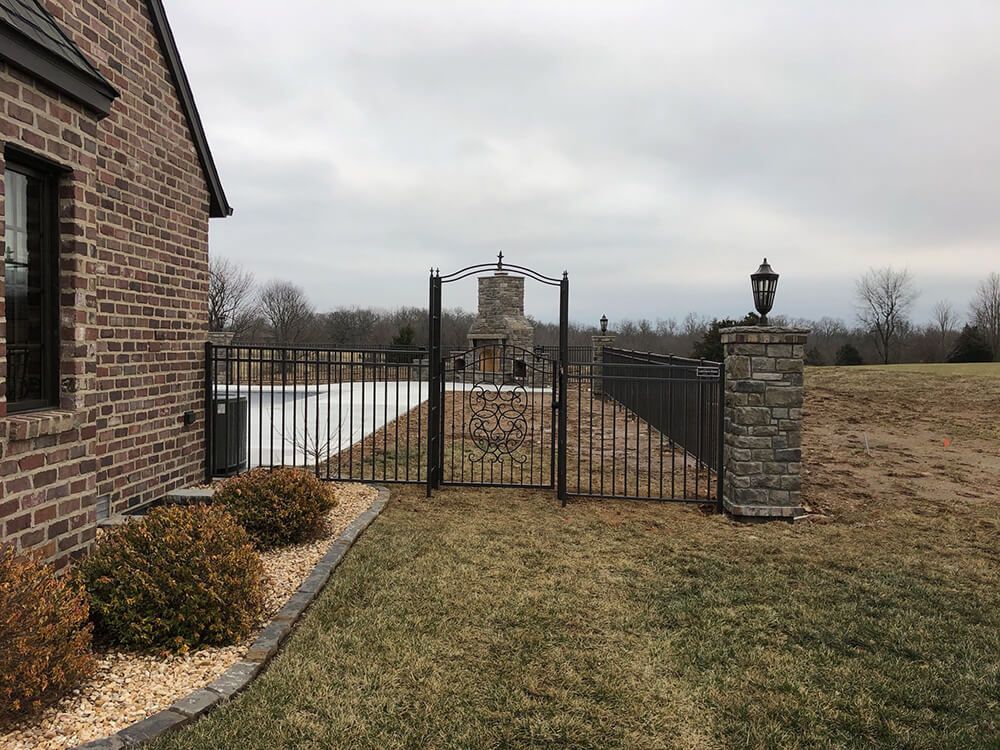 black gate fencing by cheapest fencing company springfield mo