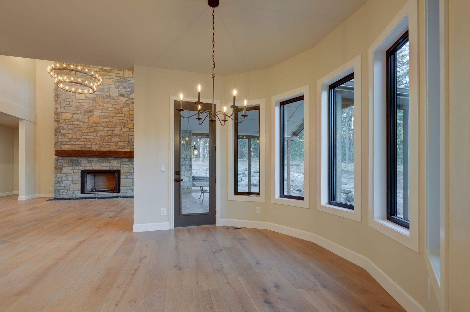 Art of Color: Transform Your Home from Ordinary to Extraordinary