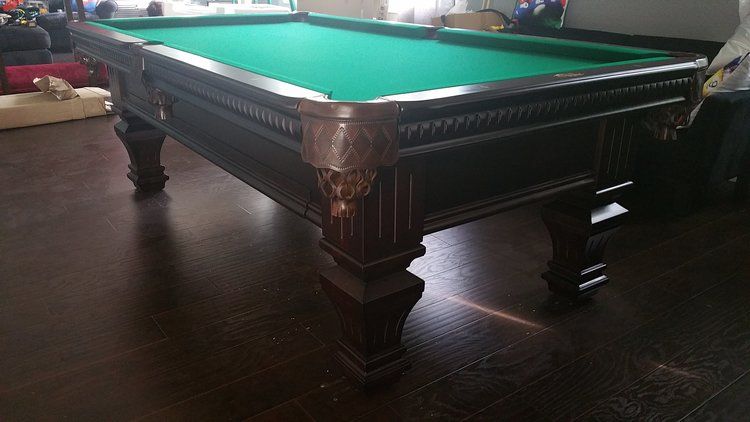 Sauvignon Pool Table by Tina