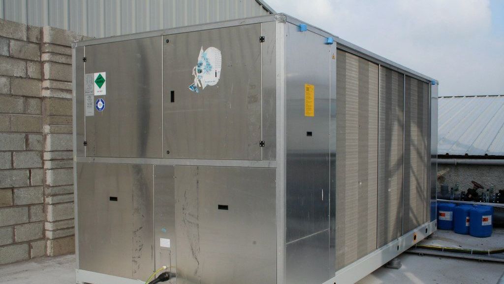 cost savings with commercial refrigeration repairs