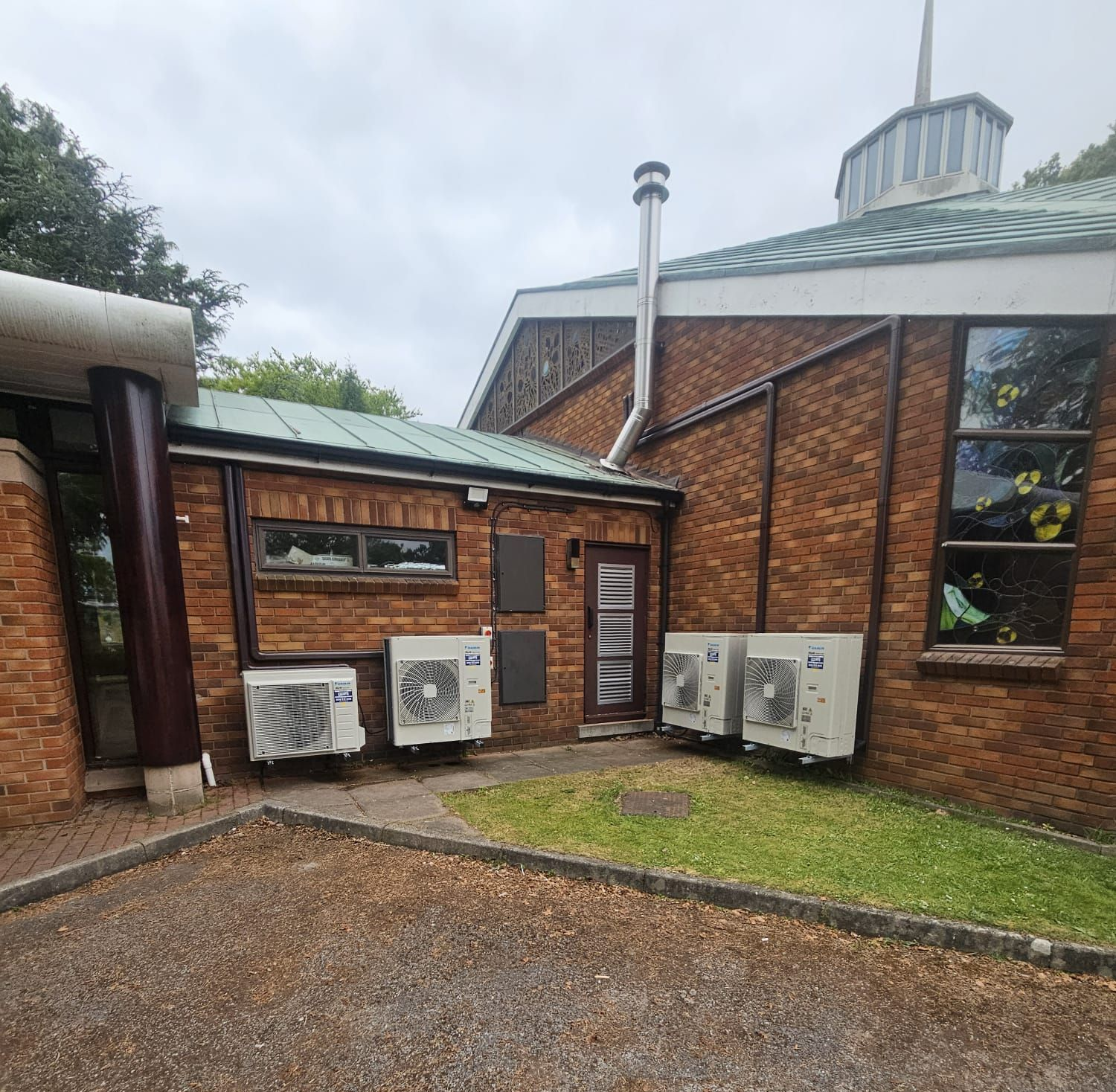 Commercial Air Conditioning Installer