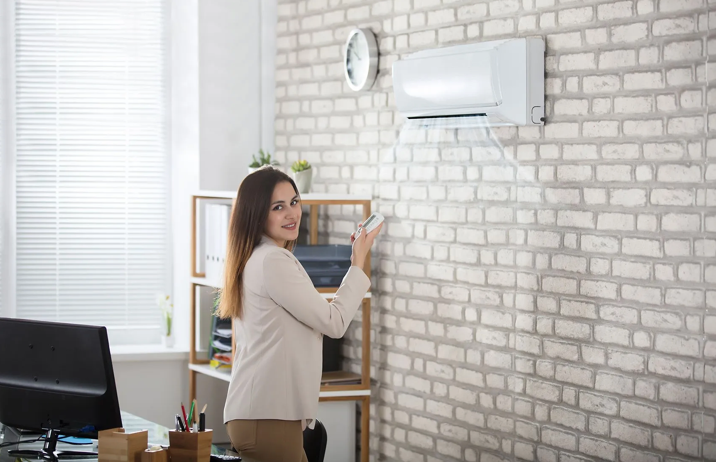 STAY COOL & PRODUCTIVE: THE BENEFITS OF OFFICE AIR CONDITIONING