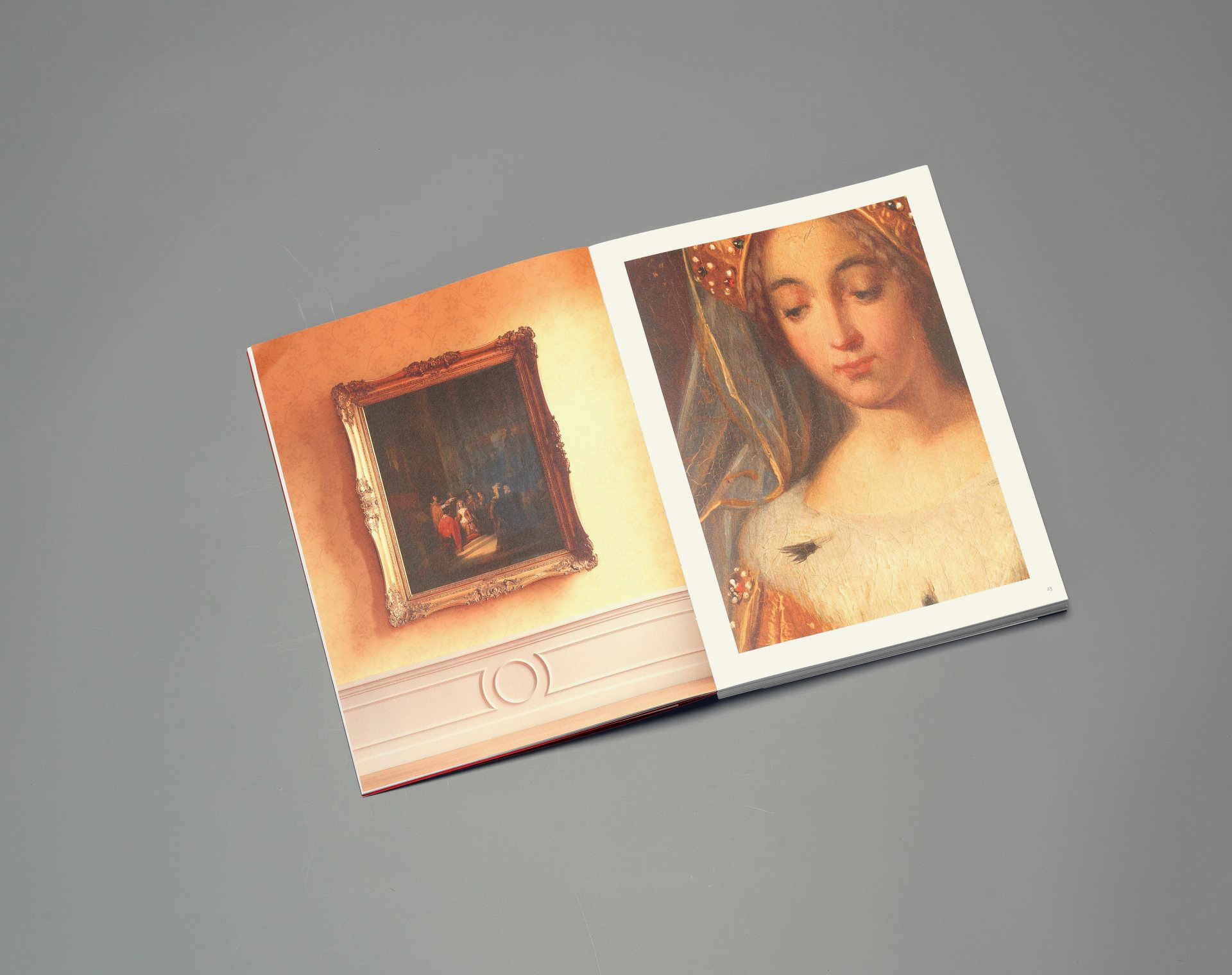 Dick Holthuis fotograaf en initiatiefnemer van Document voor een Monument. Boek De Kunst van het Binnenhof.