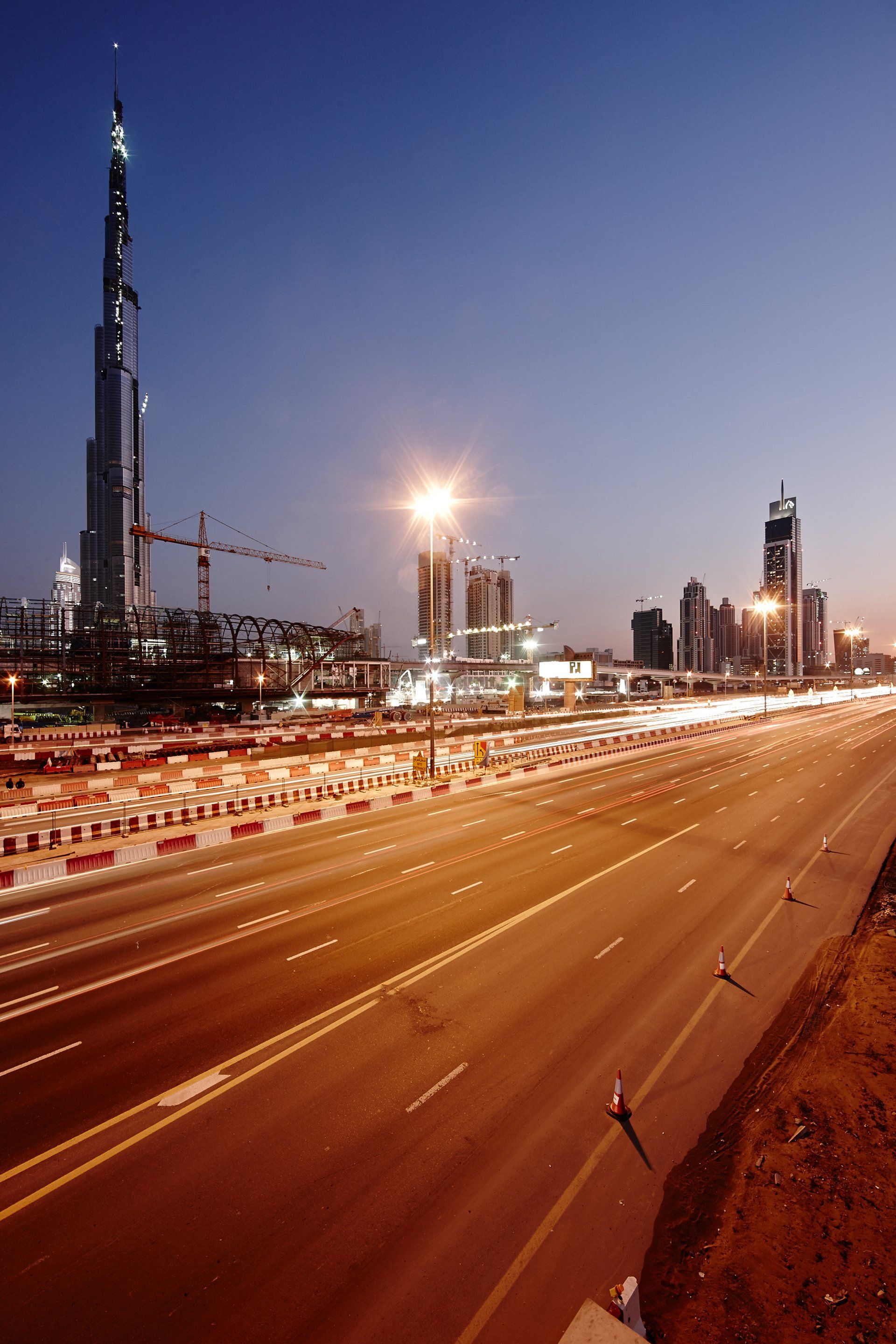 Construction of the Burj Khalifa, Dubai. U.A.E.. ©Dick Holthuis International architectural Photographer.