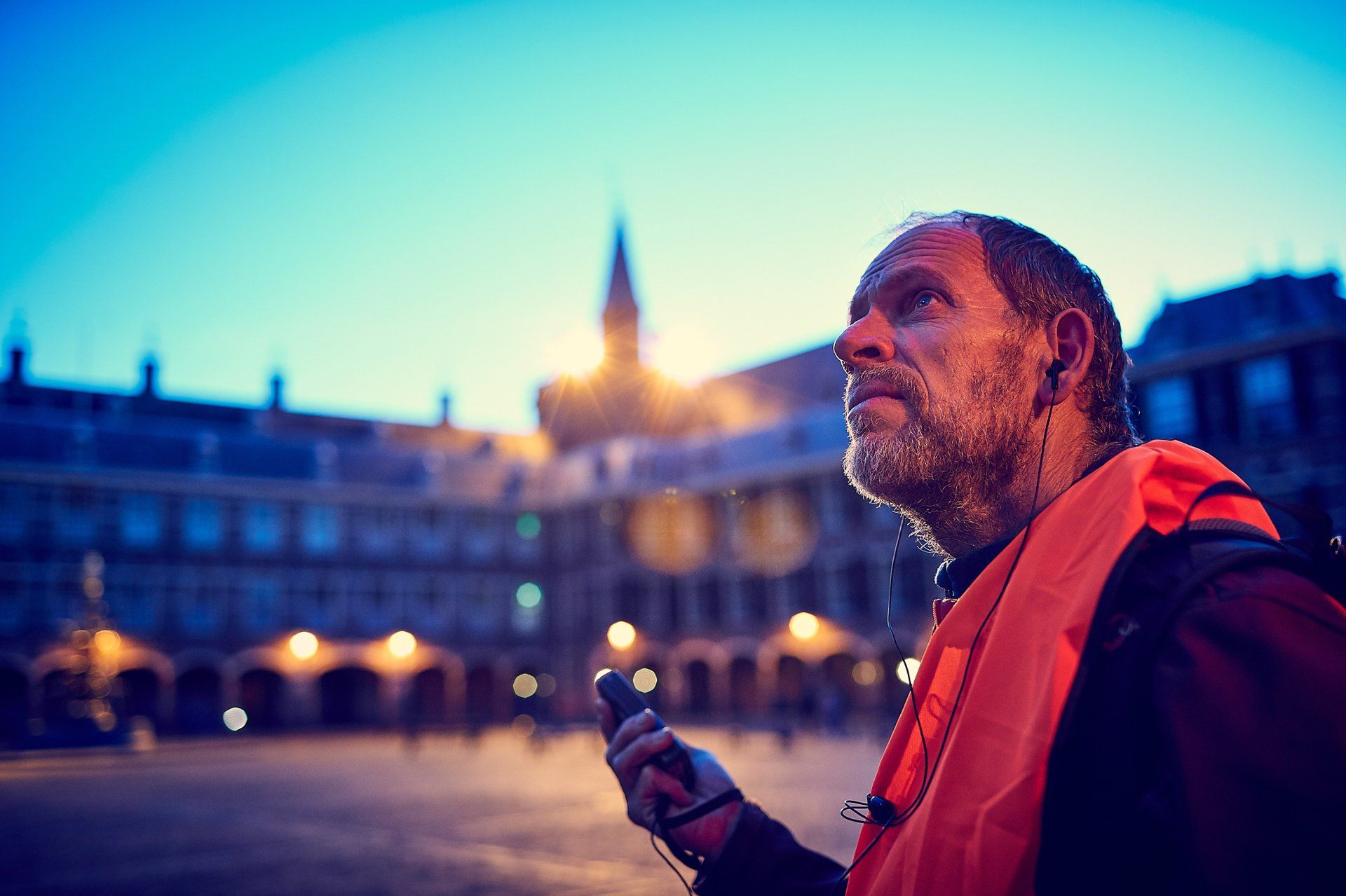 Dick Holthuis fotograaf van Document voor een Monument.  Ecologisch onderzoek naar vleermuizen op het Binnenhof. 2018