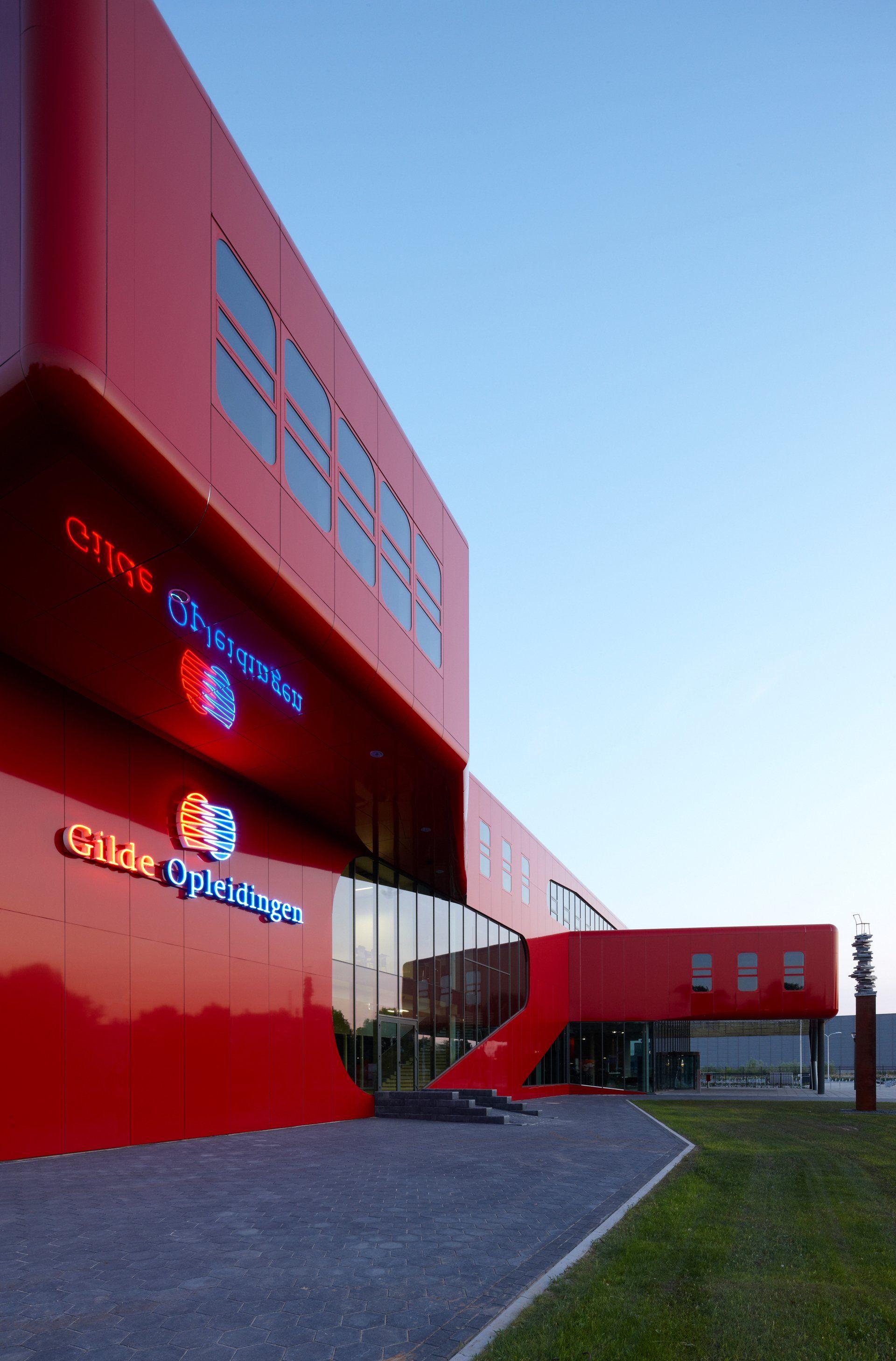 School, Oostrum, The Netherlands. For Euramax.  ©Dick Holthuis International Architectural Photographer