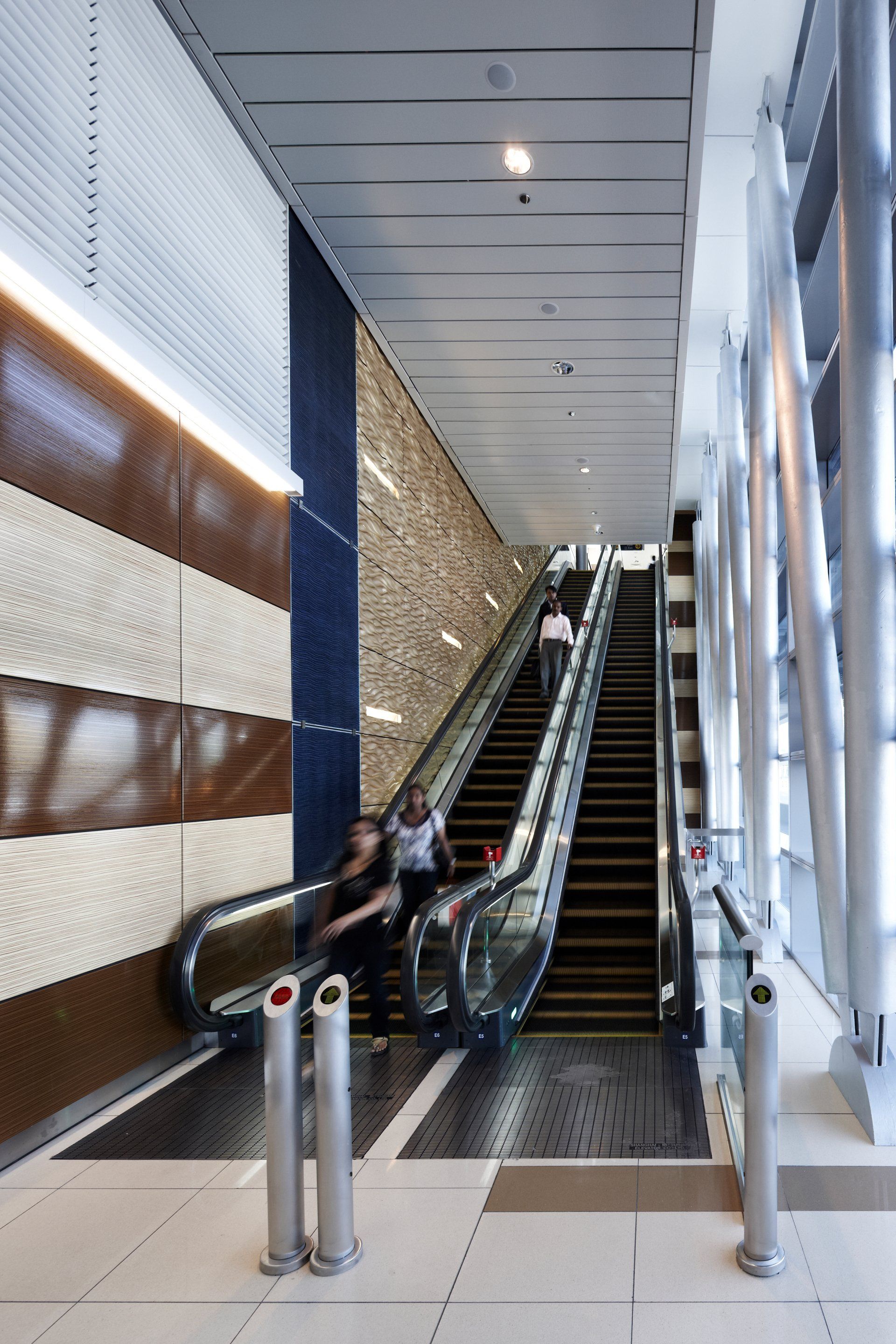 Dubai Metro, Dubai, U.A.E. For HunterDouglass Middel-East ©Dick Holthuis International Architectural Photographer