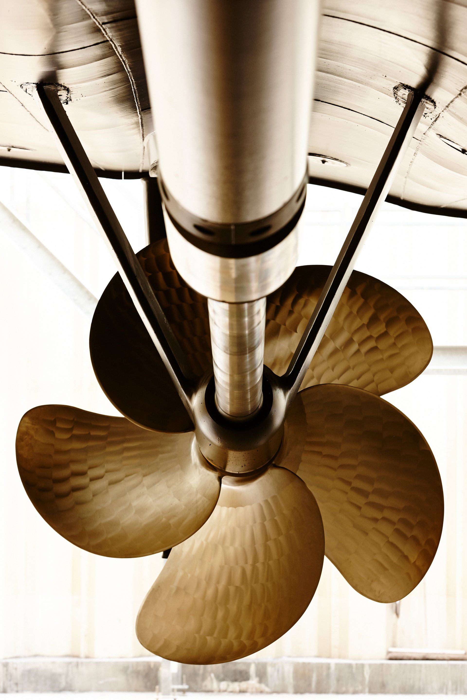 Heesen Yacht 16465 propeller and shaft. ©Dick Holthuis International Yacht Photographer