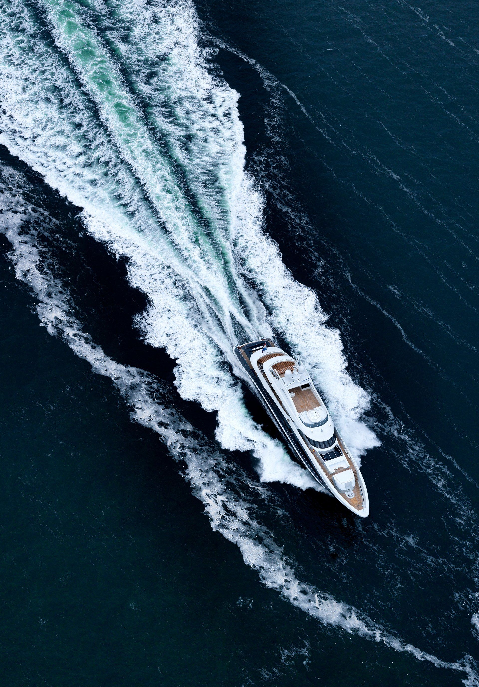 Heesen Yacht 17650 during the sea trials.  ©Dick Holthuis International Yacht Photographer