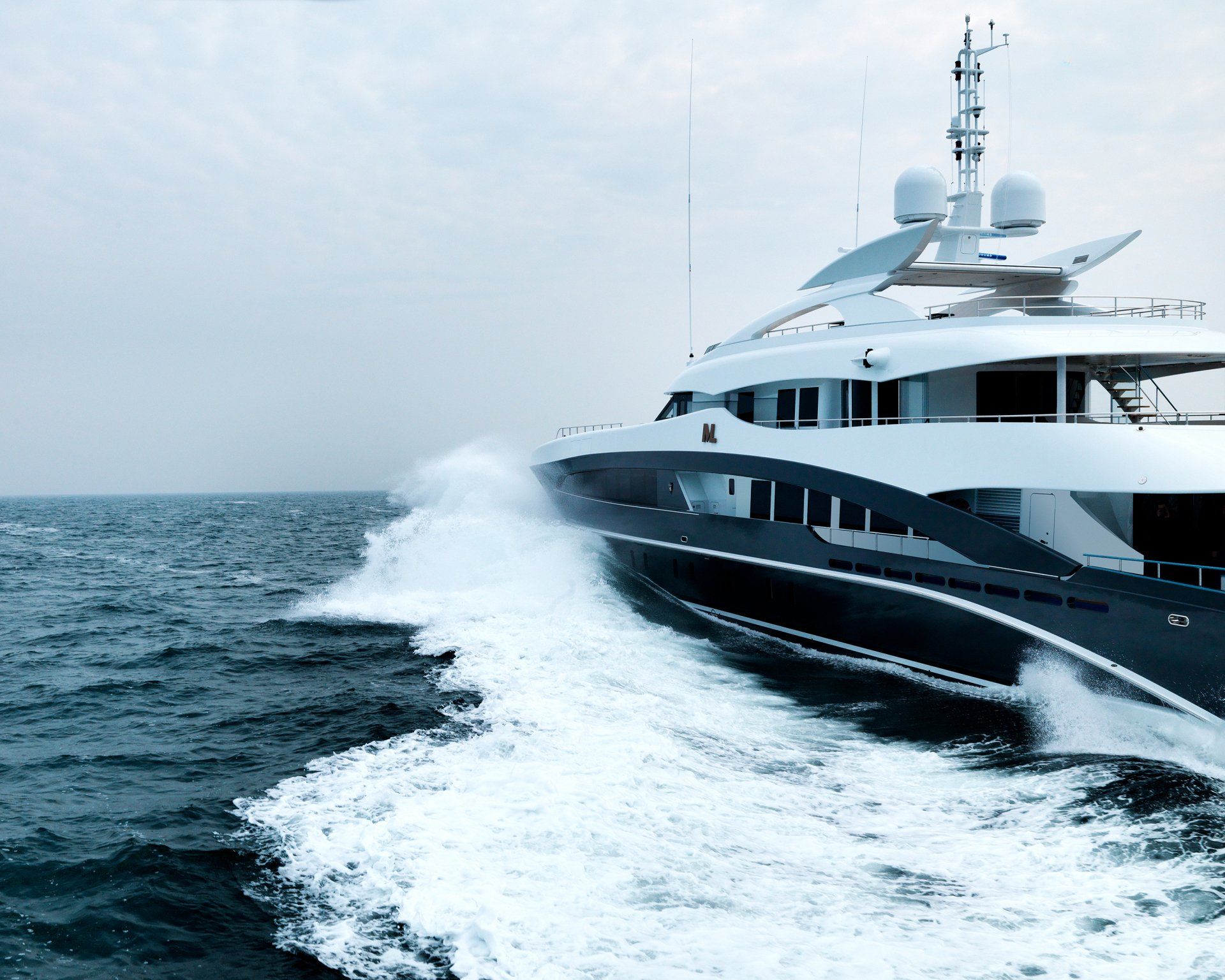Heesen Yacht 17650 during the sea trials.  ©Dick Holthuis International Yacht Photographer