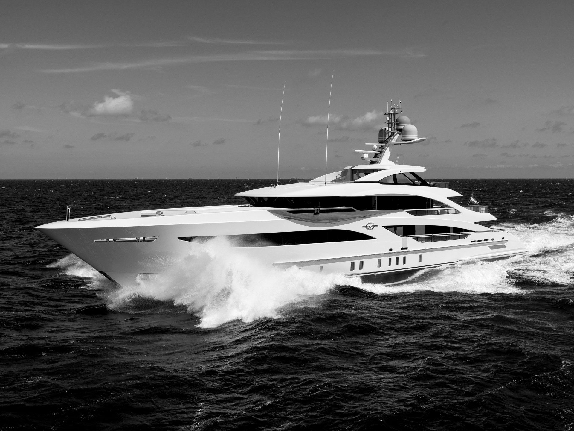 Heesen Yacht 18556 during the sea trials.  ©Dick Holthuis International Yacht Photographer