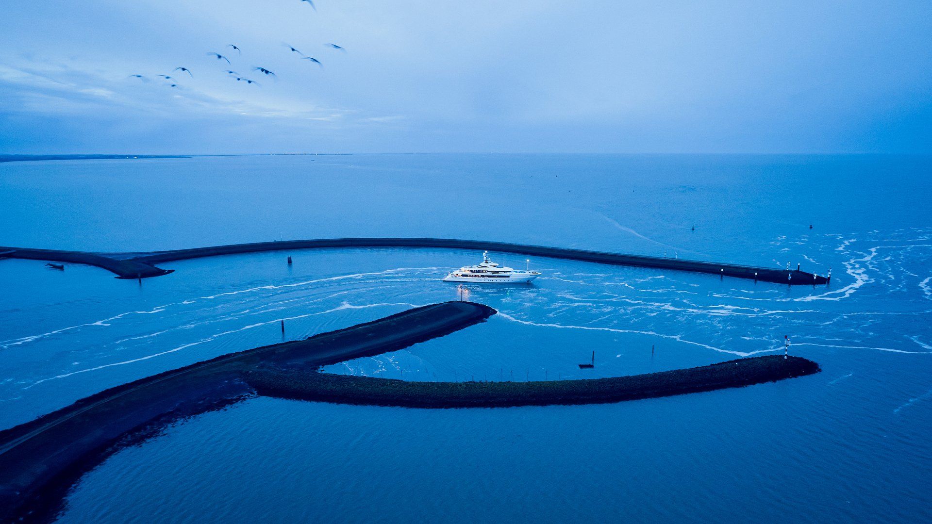 Heesen Yacht 19360 leaving the Netherlands for the first time. ©Dick Holthuis International Yacht Photographer