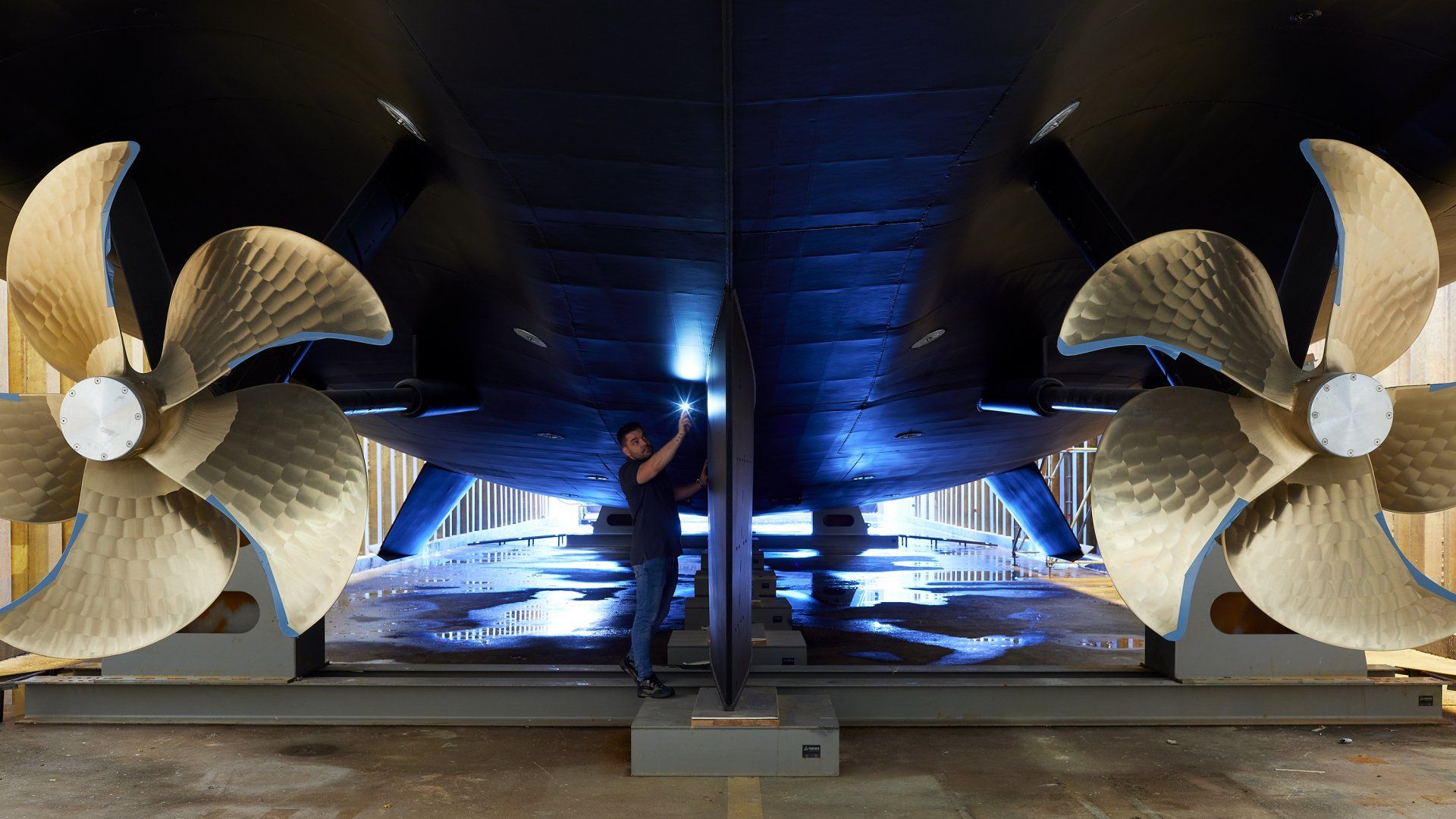 Heesen Yacht 19360 inspection before the launch. ©Dick Holthuis International Yacht Photographer