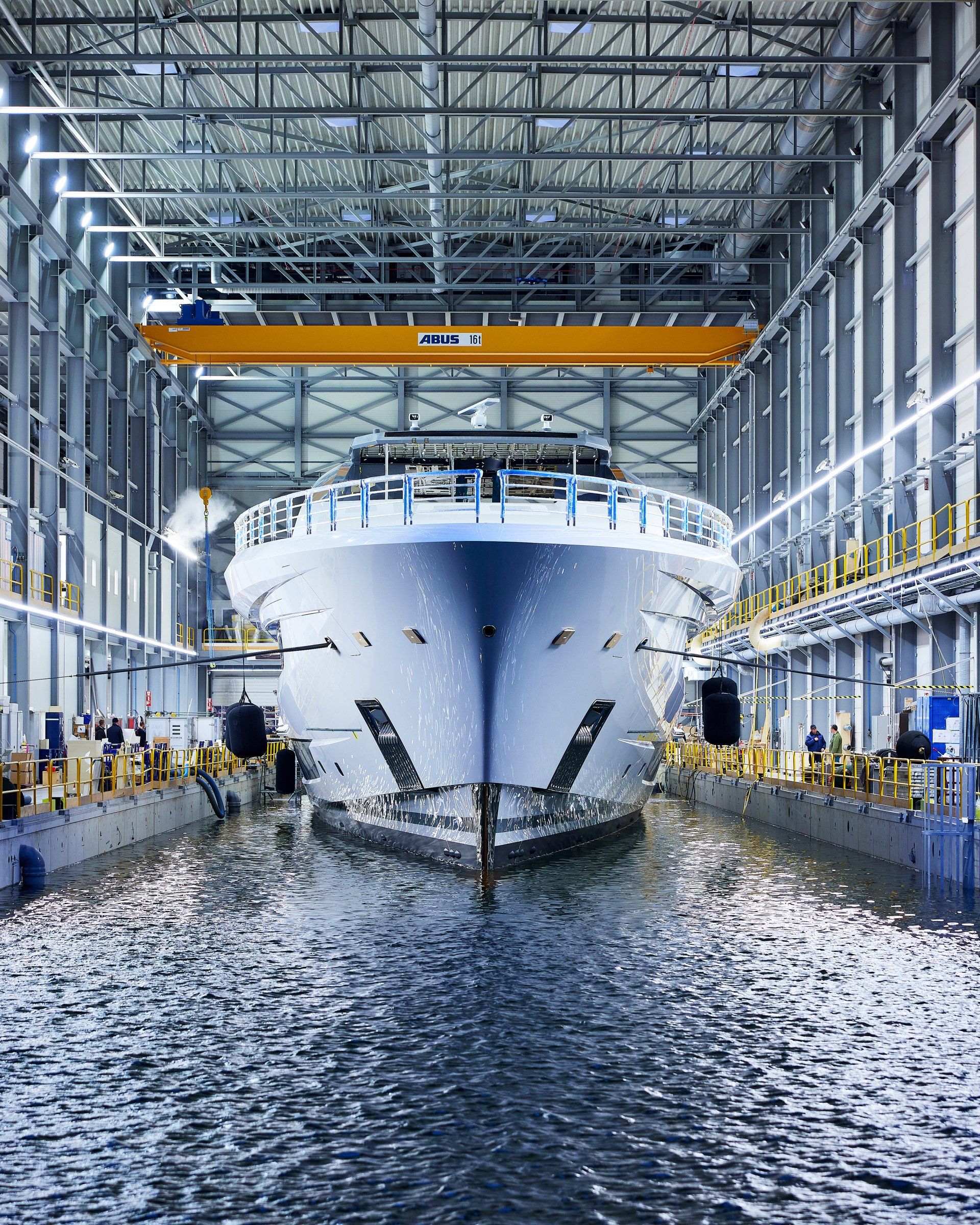 Heesen Yacht 19480 ready for leaving the shed. ©Dick Holthuis International Yacht Photographer