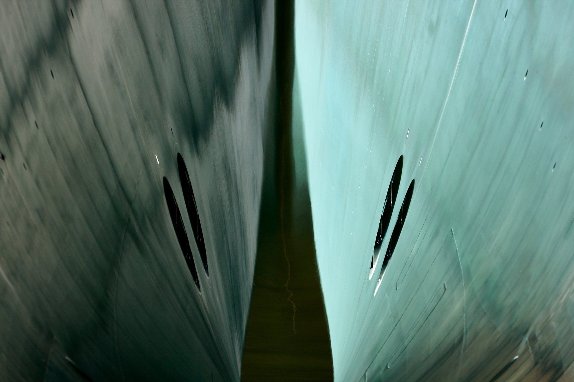 141m M/Y Yas during the launch in Abu Dhabi U.A.E. 2011. ©Dick Holthuis International Yacht Photographer.