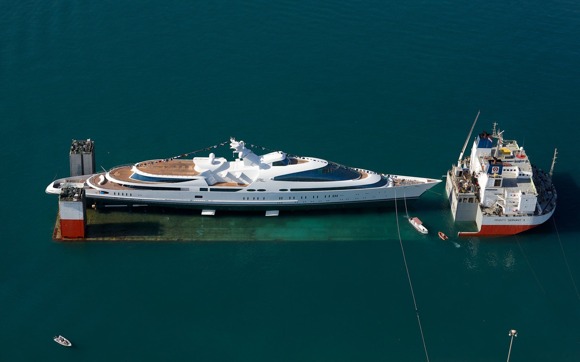 141m M/Y Yas during the launch in Abu Dhabi U.A.E. 2011. ©Dick Holthuis International Yacht Photographer.