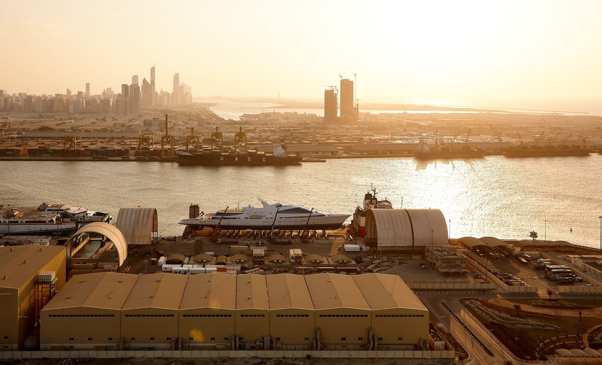 141m M/Y Yas during the launch in Abu Dhabi U.A.E. 2011. ©Dick Holthuis International Yacht Photographer.