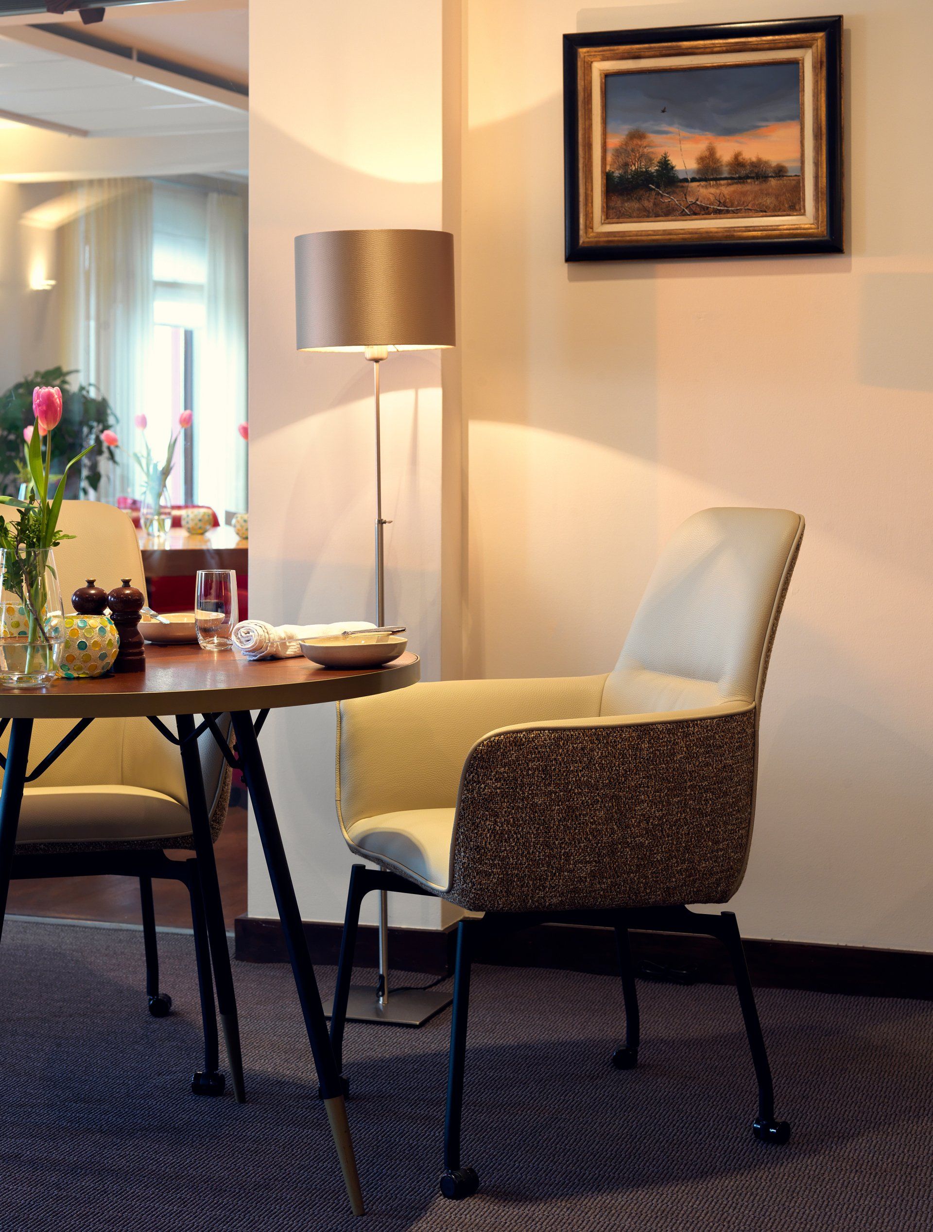 Hotel-Restaurant Valuas, Venlo. ©Dick Holthuis voor Leolux LX.