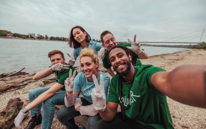Choosing the Right Volunteer Opportunities for Leadership and Teamwork Growth