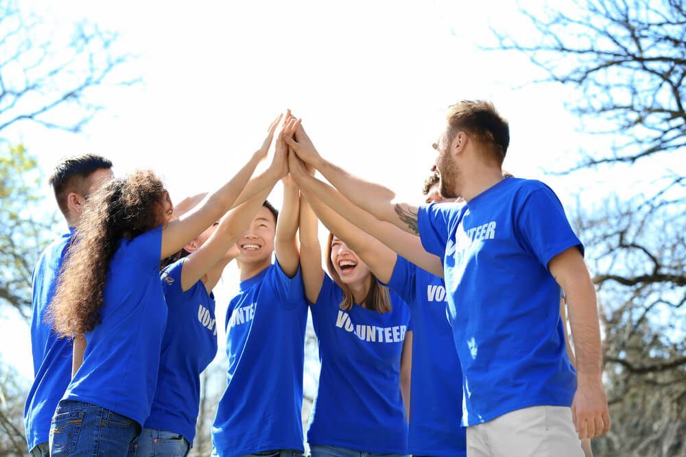 Common Challenges in Volunteer Settings and How to Overcome Them