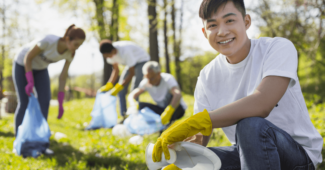 Volunteer Success Stories: How Giving Back Changes Lives