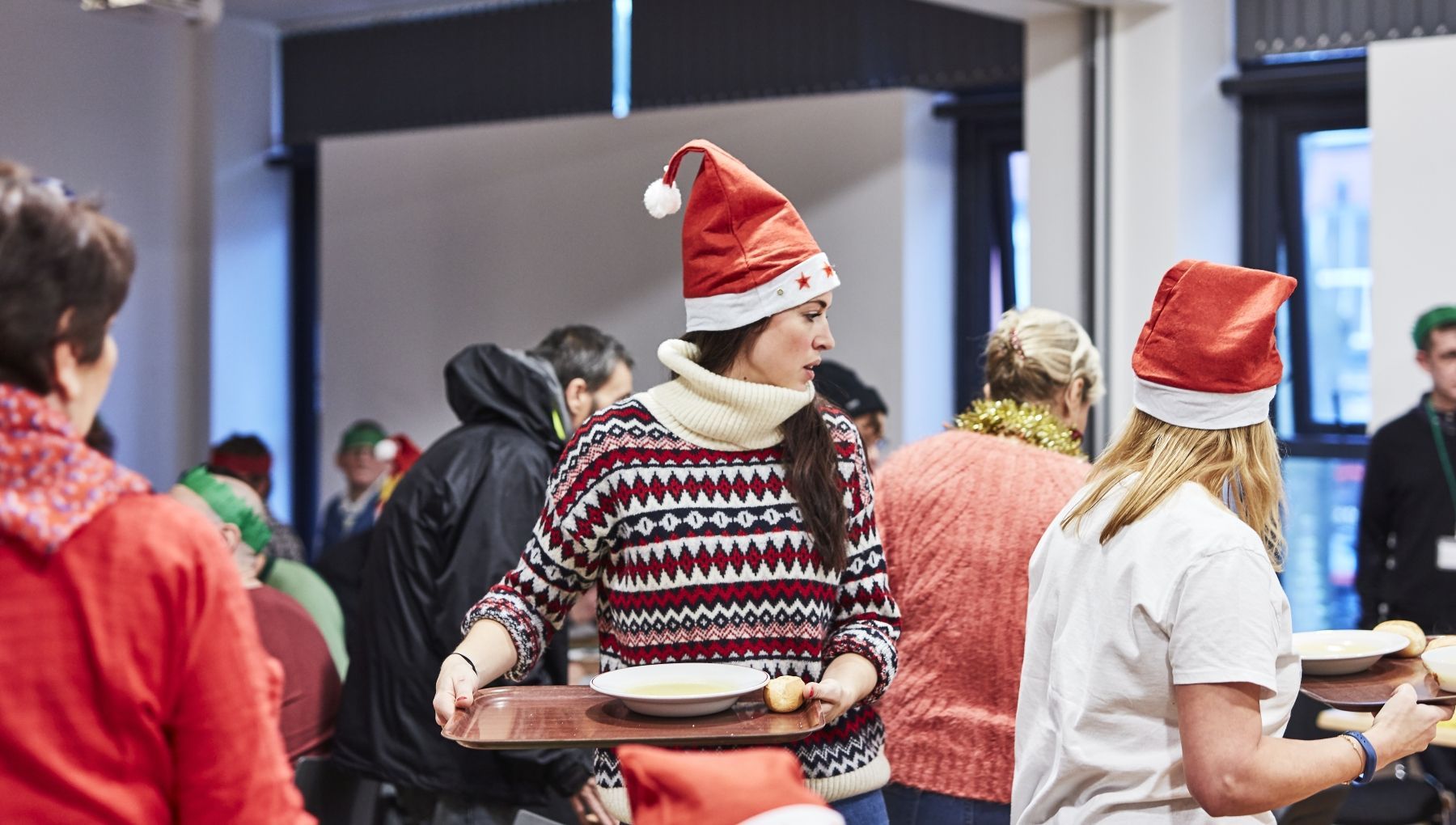 What local volunteer programs are available on Christmas Day 2024?