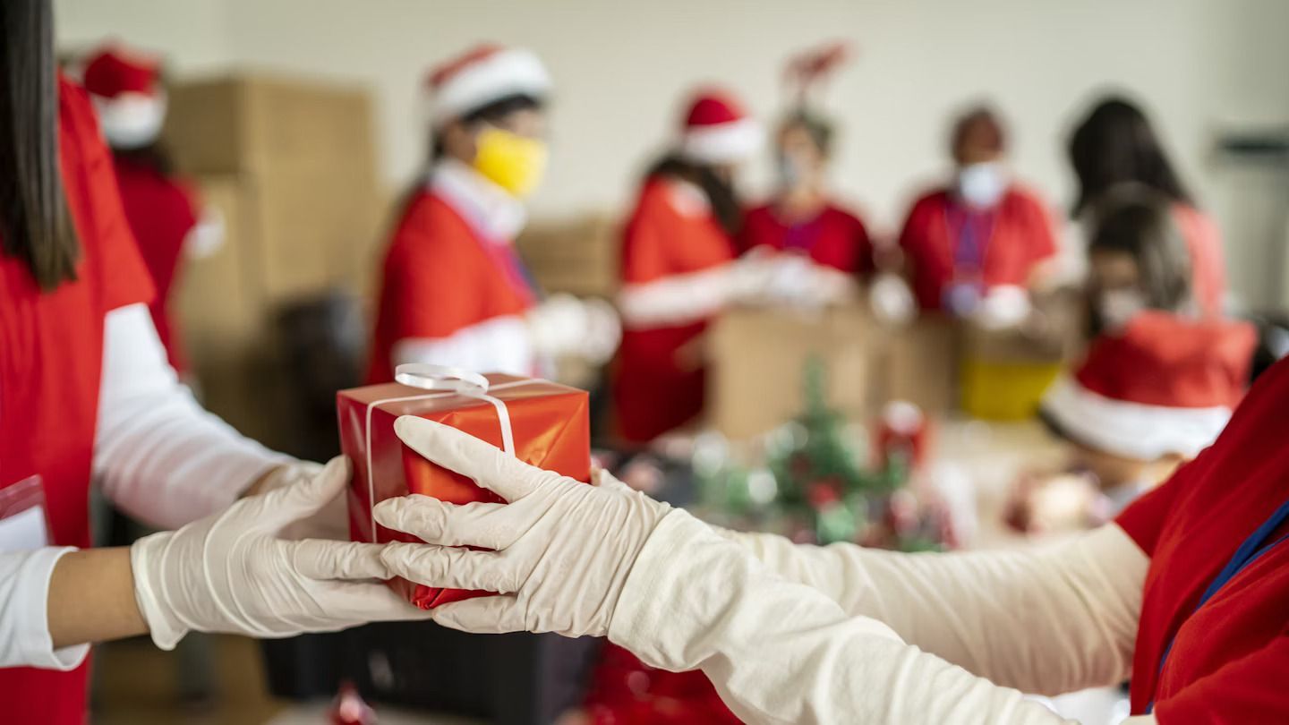 Why Volunteer on Christmas Day?