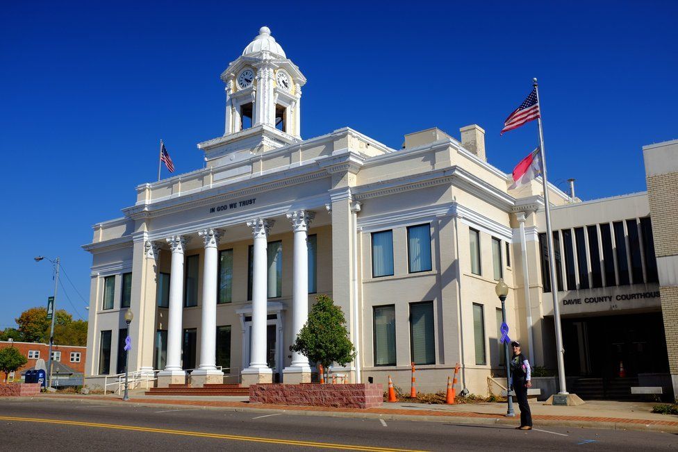 Fast Bail Bondsman — Downtown Charlotte in Salisbury, NC Fast Bail Bondsman — Downtown Charlotte in Salisbury, NC